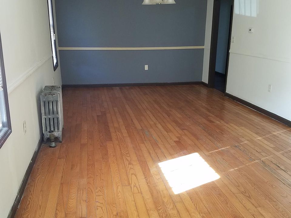 1st image of 209 Columbia Ave #1A