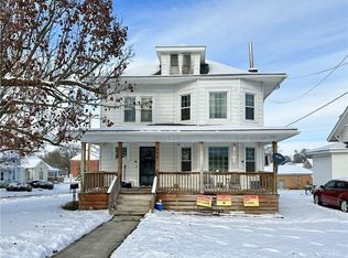 403 E 8th Ct, Trenton, MO 64683