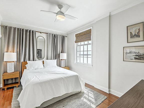 4th image of 1 King St APT 601