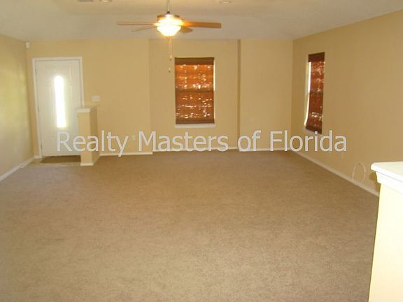 3rd image of 605 Calderwood Ct