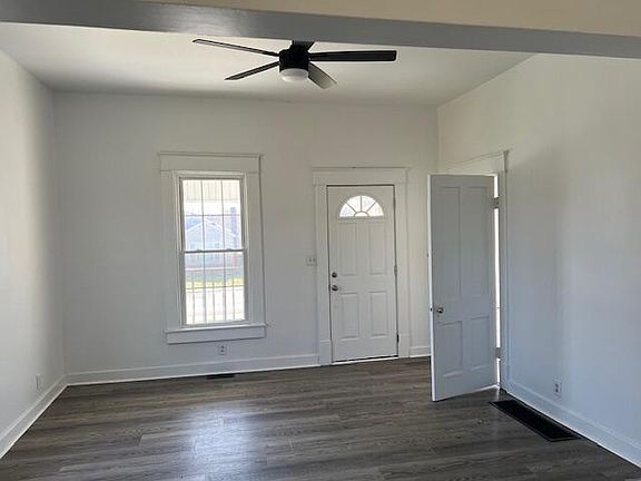 5th image of 106 Herndon Ave