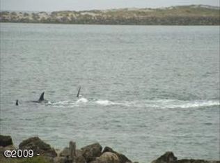 165 SW 26th St, Newport, OR 97365