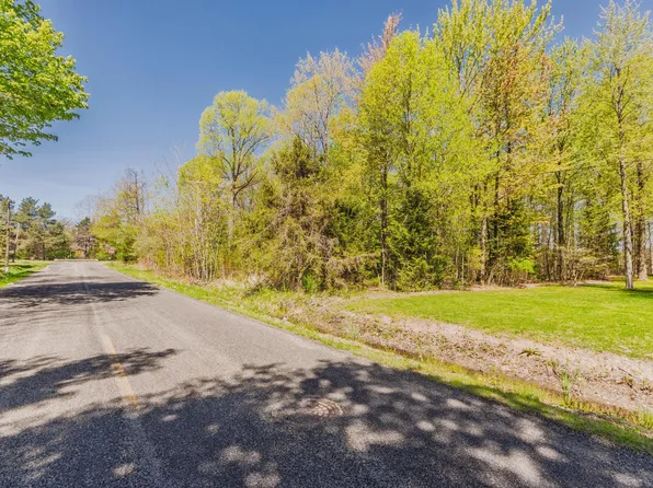 6th Ave, South Haven, MI 49090