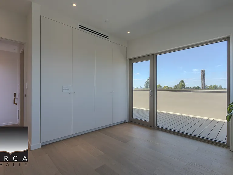 2915 E 5th Ave #1 — Photo 13