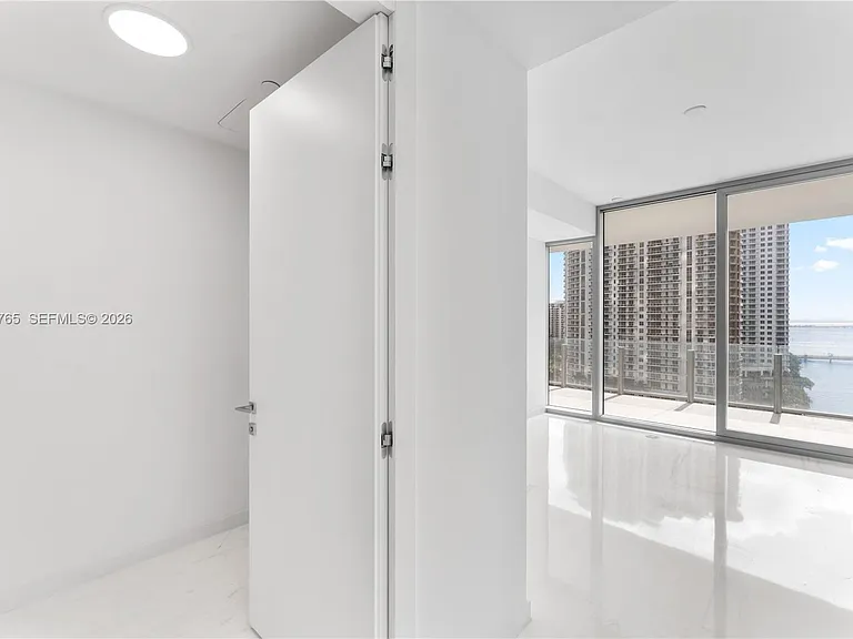 300 Biscyane Boulevard Way #1202 — Photo 12