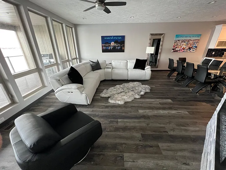 570 Linden Dr #412 — Photo 10