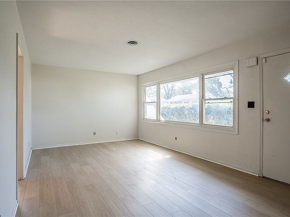 3rd image of 4153 Whitestone Ct