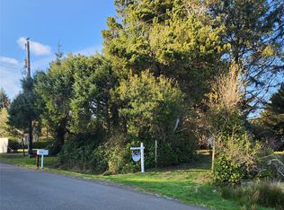176 N Narwhal Loop NW, Ocean Shores, WA