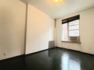 11 Clifford Pl APT 1R, Brooklyn, NY 11222