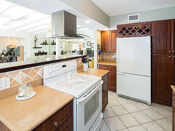4th image of 1885 S Hibiscus Dr