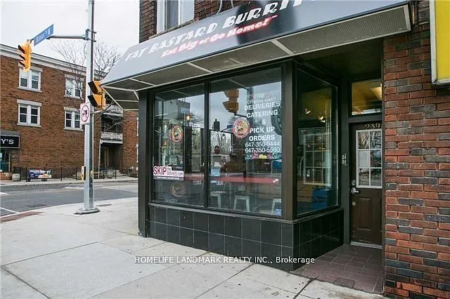 2398 Bloor St W #4