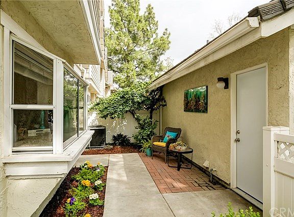 3rd image of 25685 Lawton St