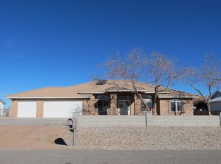5660 Mary Lou St, Pahrump, NV 89061