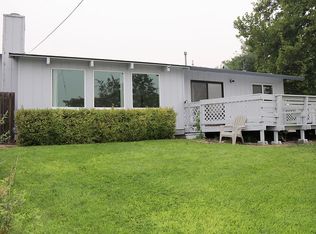 221 Hamilton St, Umatilla, OR 97882