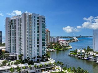 401 Quay Cmns #1405, Sarasota, FL 34236