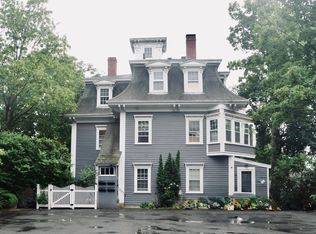 31 Prospect St APT 3, Marblehead, MA 01945