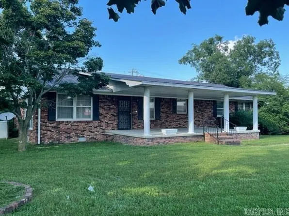 1002 Sycamore Dr, Pocahontas, AR 72455