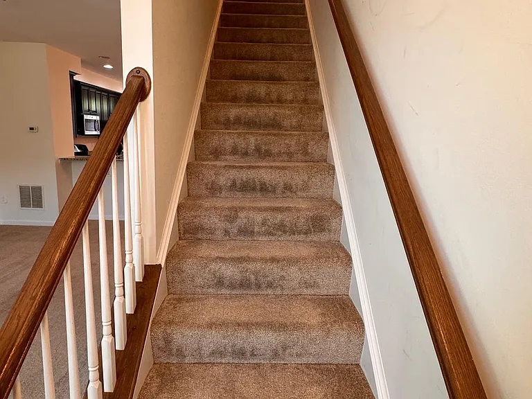 624 Ravenwood Dr — Photo 9