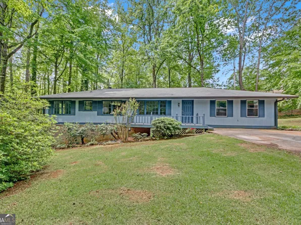 4856 Rock Haven Dr, Lilburn, GA 30047