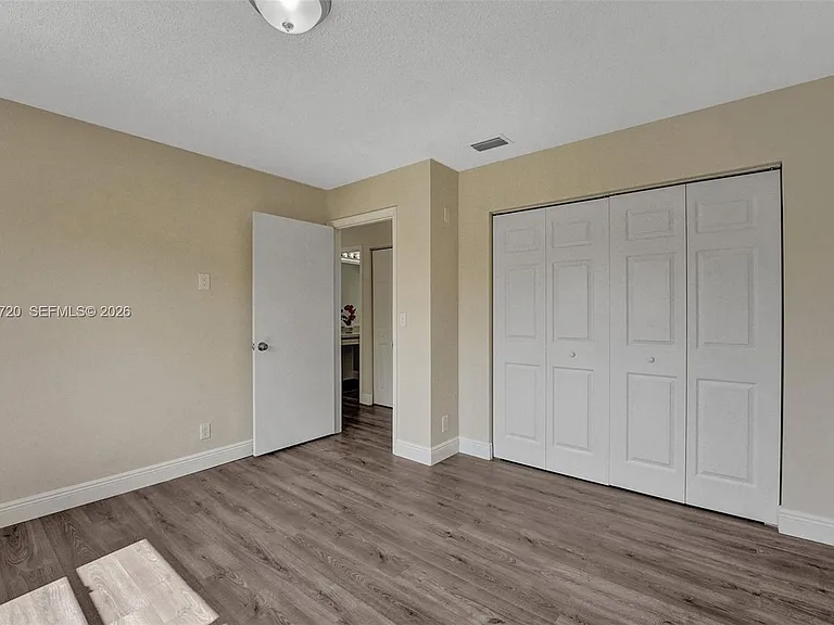 1224 Sussex St — Photo 35