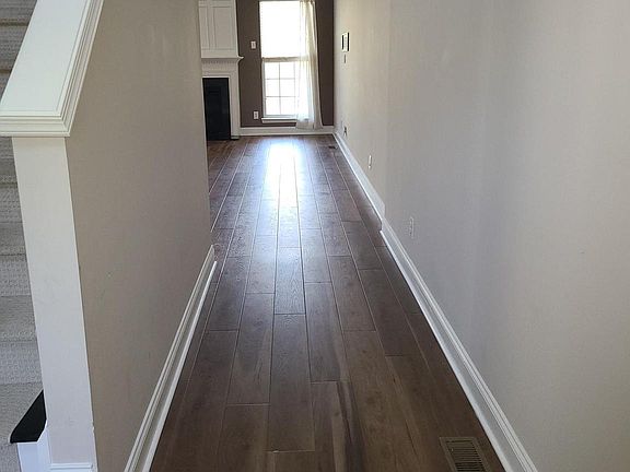 3rd image of 296 N Caldwell Cir