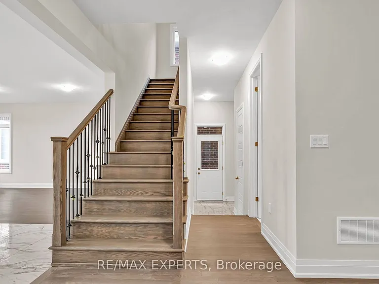 134 Jonkman Blvd — Photo 9