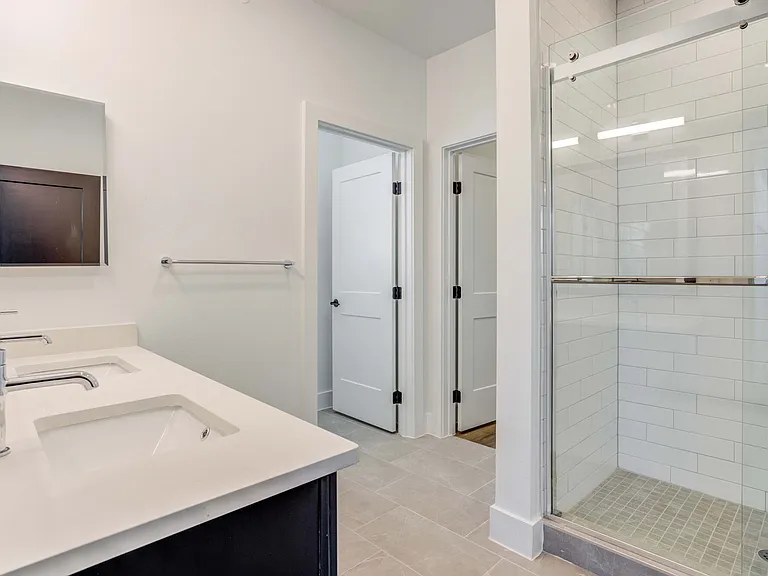 Escalon Townhomes — Photo 42