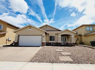 1520 Prickley Pear Dr, El Paso, TX 79912