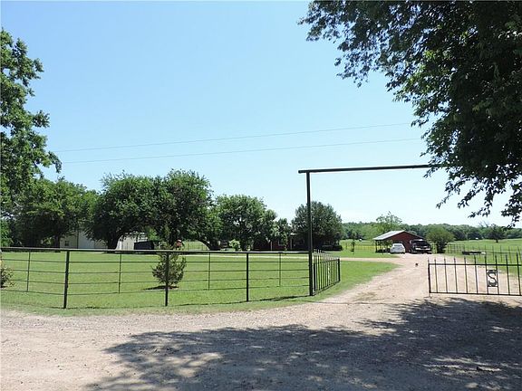 2nd image of 1776 County Road 4620