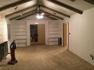 6011 Windhaven Dr, Windcrest, TX 78239