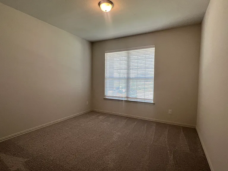 16108 Hidden Cove Dr — Photo 26