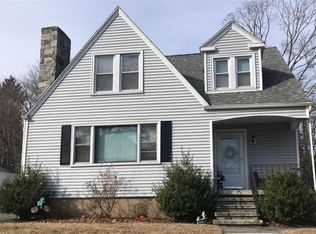 8 Beardsley St, Shelton, CT 06484