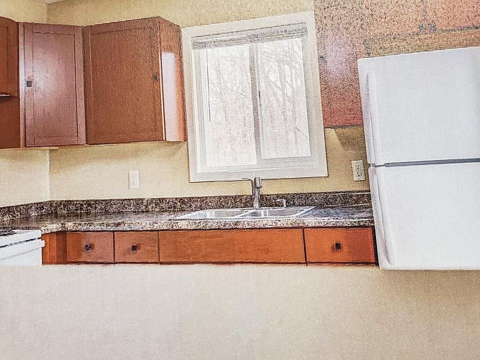 1st image of 549 River St #8