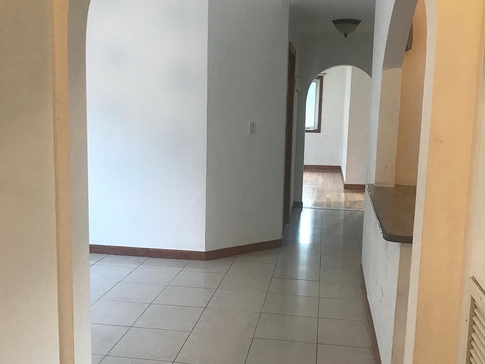 1st image of 9209 222nd St