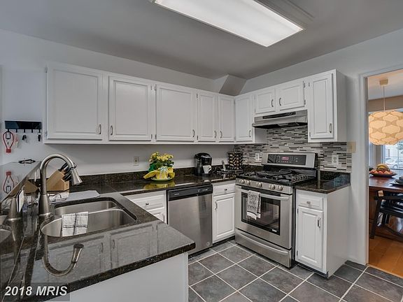 New granite, backsplash,tiles,stainless appliances