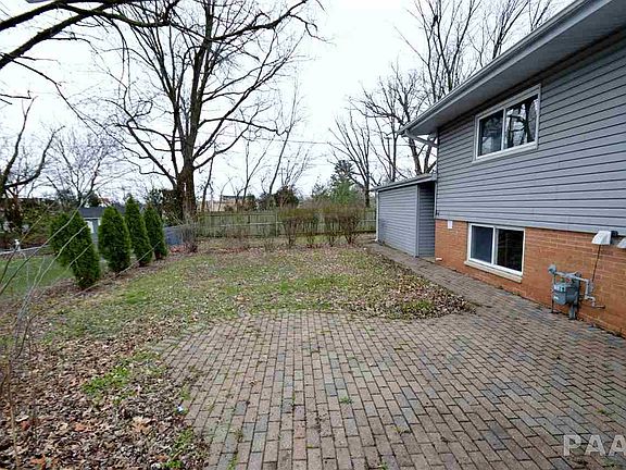3rd image of 5308 N Stephen Dr