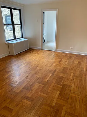 Rented by Roger Benayoun, LREB | media 15