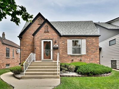 7238 W Clarence Ave, Chicago, IL, 60631