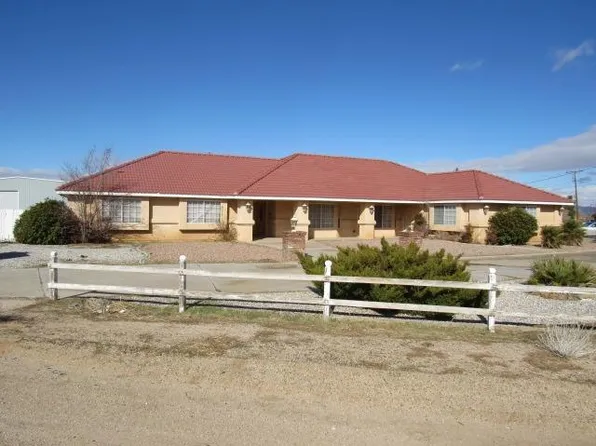 9322 Candle Light Rd, Apple Valley, CA 92308