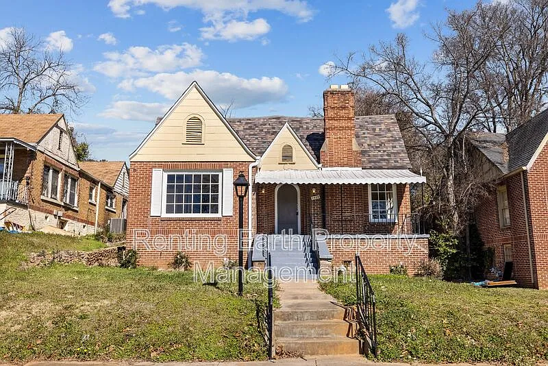 Building Photo - 1420 47th Street Ensley