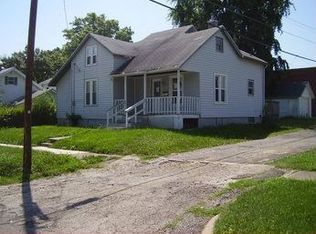 211 E 1st St, Kewanee, IL 61443