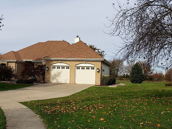 3rd image of 1229 Wales Ct