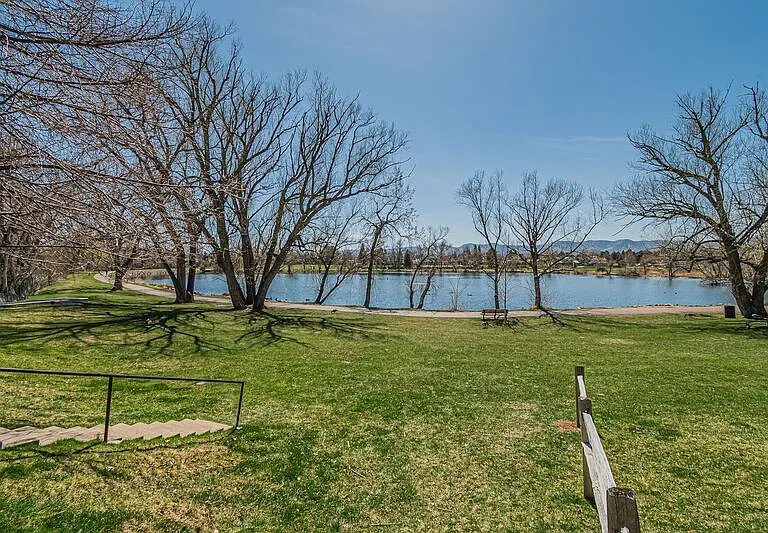 10410 W Jewell Ave #B — Photo 37