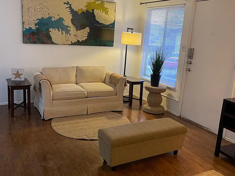 4068 Oakcrest Dr #3 — Photo 6