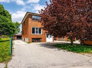 72 Katherine Rd, Toronto, ON M3K1J4