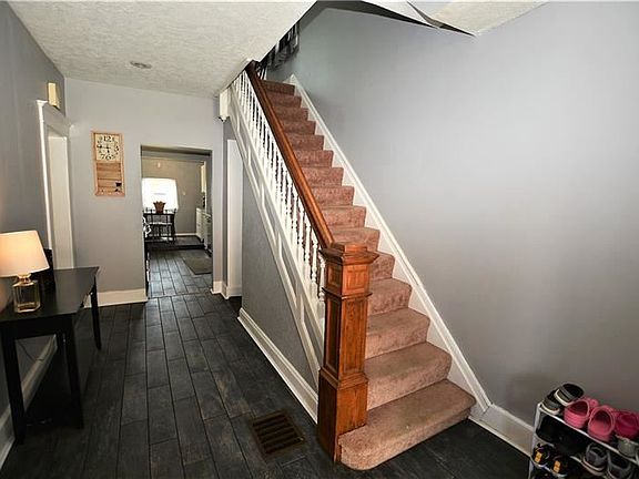 5th image of 2111 Wolford St