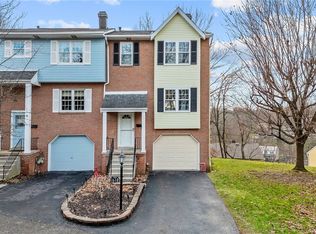 1618 Calico Ct, Bethel Park, PA