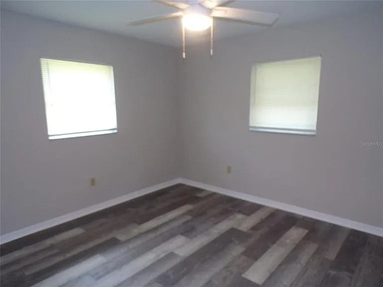 1088 Melville Rd #A — Photo 7