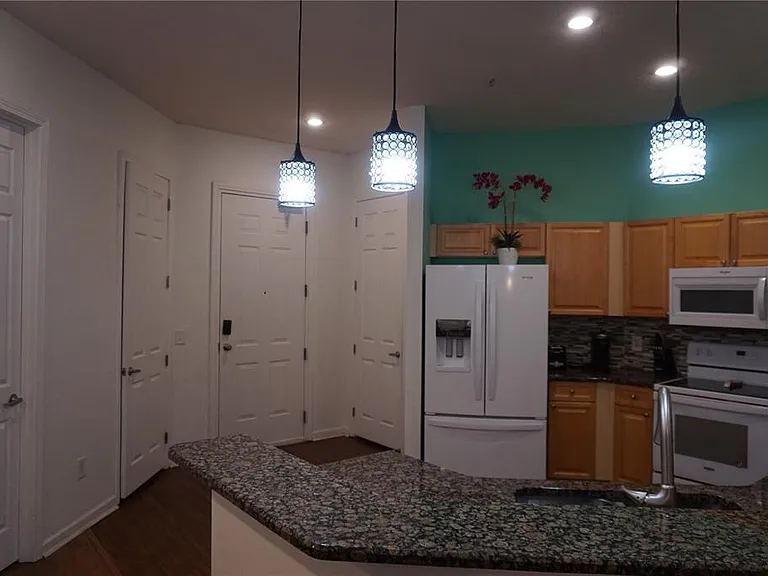 719 Terrace Ridge Cir #719 — Photo 2