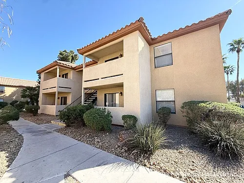 3135 S Mojave Rd Photo 1
